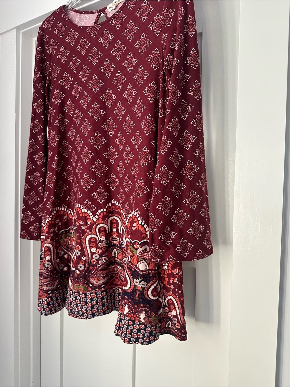 Derek Heart Burgundy Paisley Long-Sleeve Dress - Picture 2 of 4